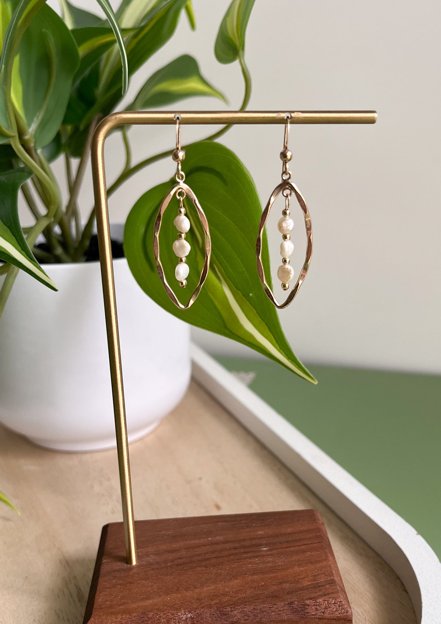 Oval Pearl Drops