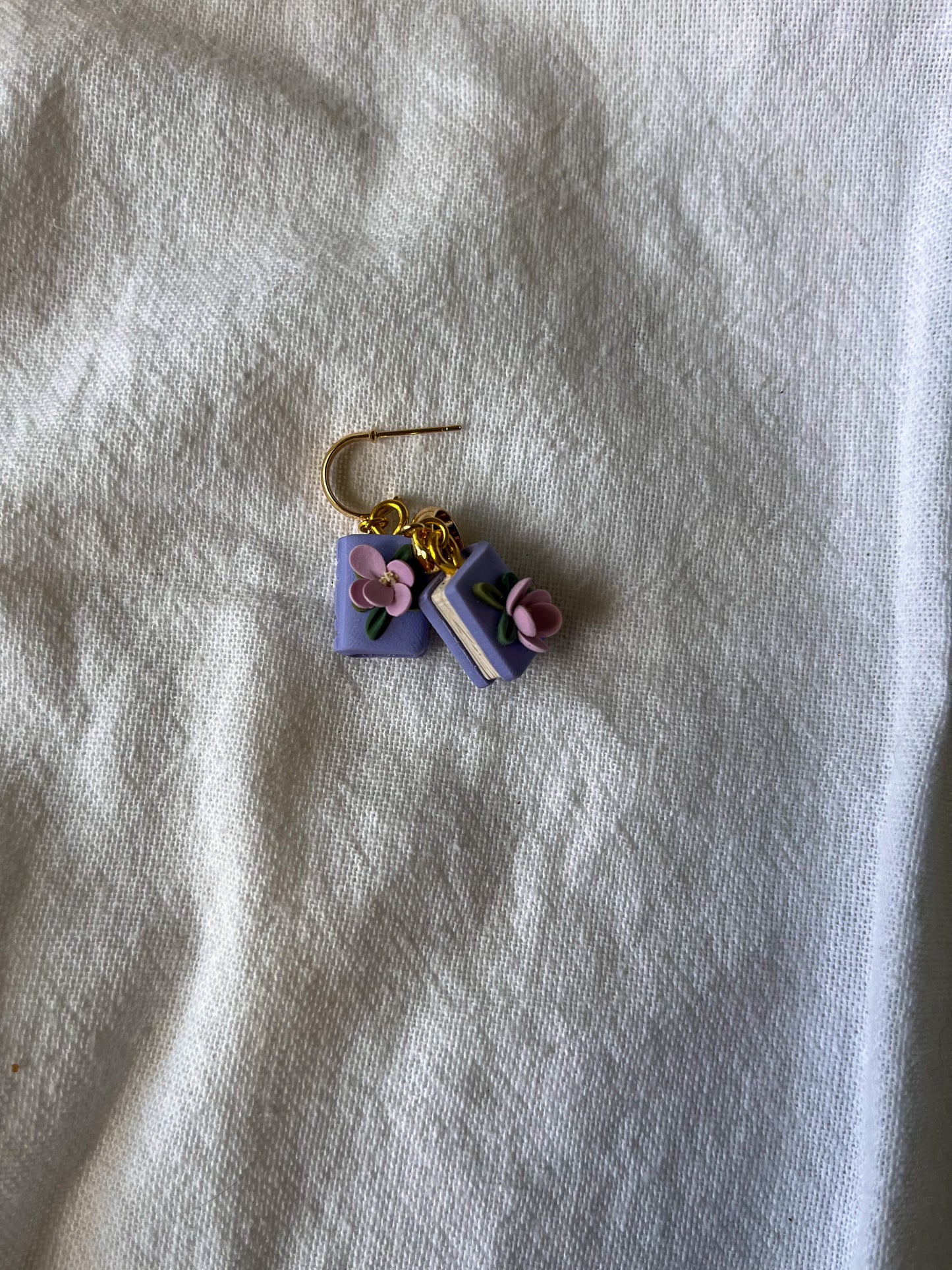 Tiny books