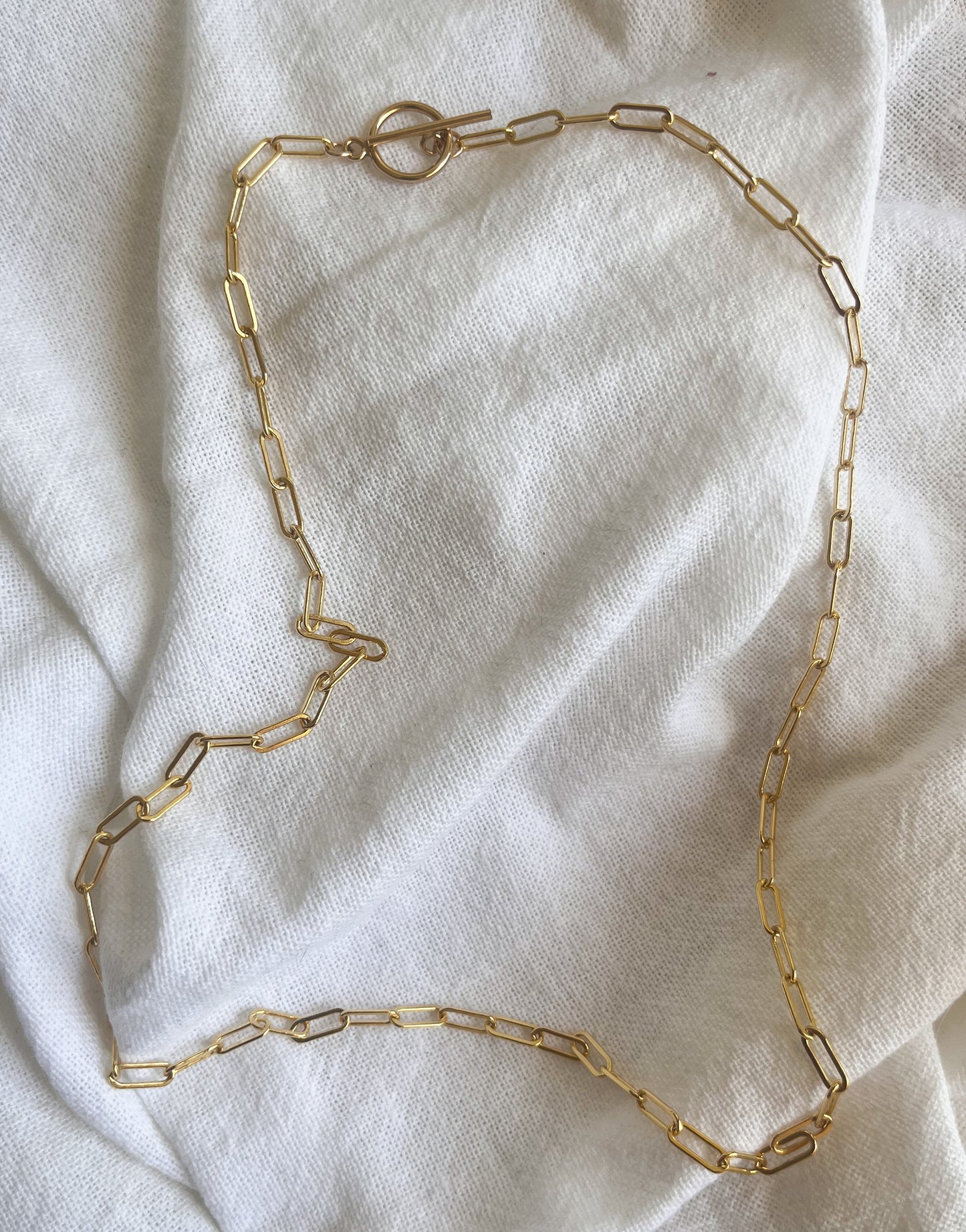 Paperclip chain